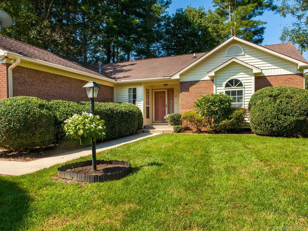 19 St Andrews Drive