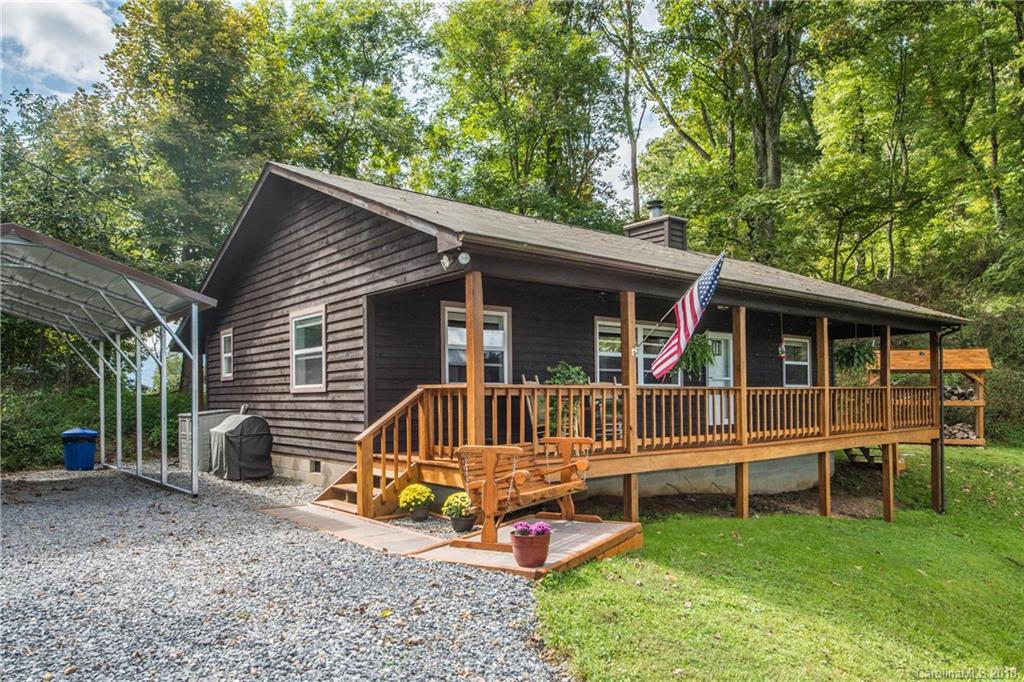 633 Treetop Lane