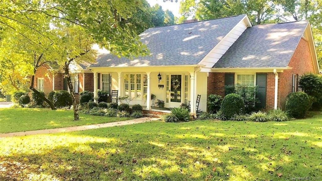 2011 Saratoga Drive
