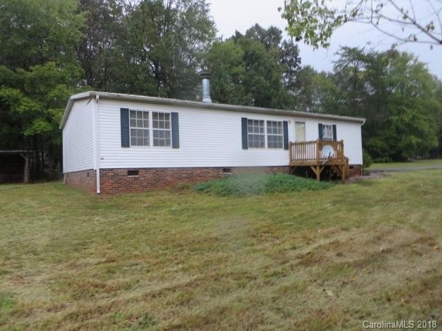 5015 Chucks Lane