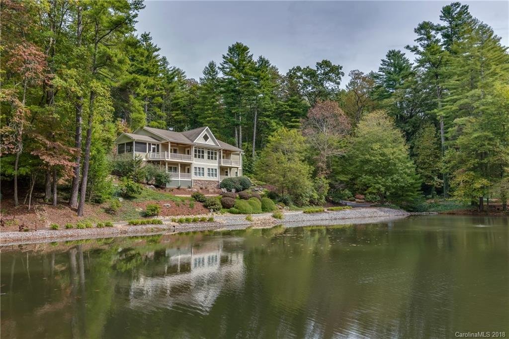 28 Oak Gate Drive