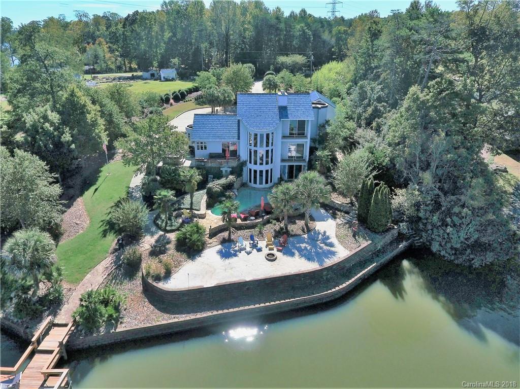 213 Twin Coves Lane