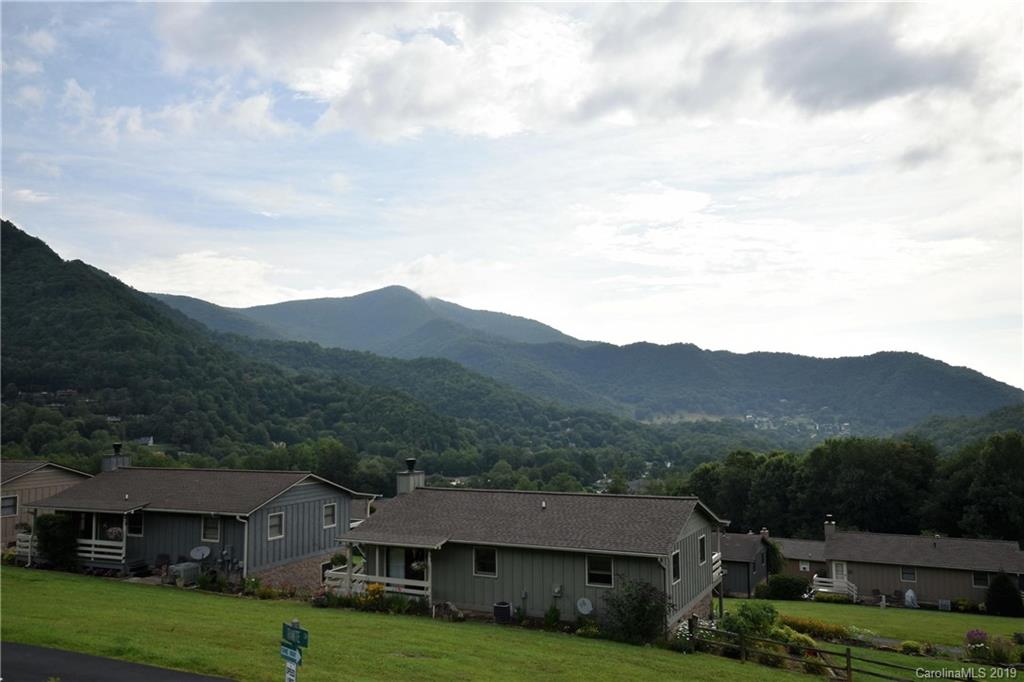 318 Stoney Ridge Loop