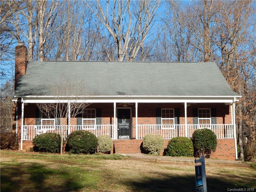 1040 Arabian Court