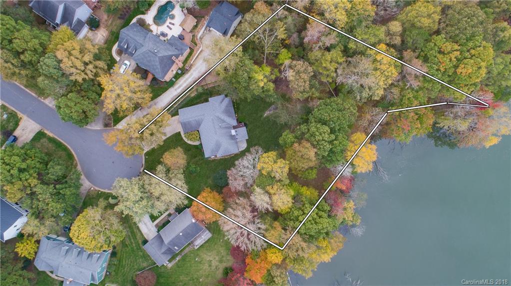 10000 Woodview Circle