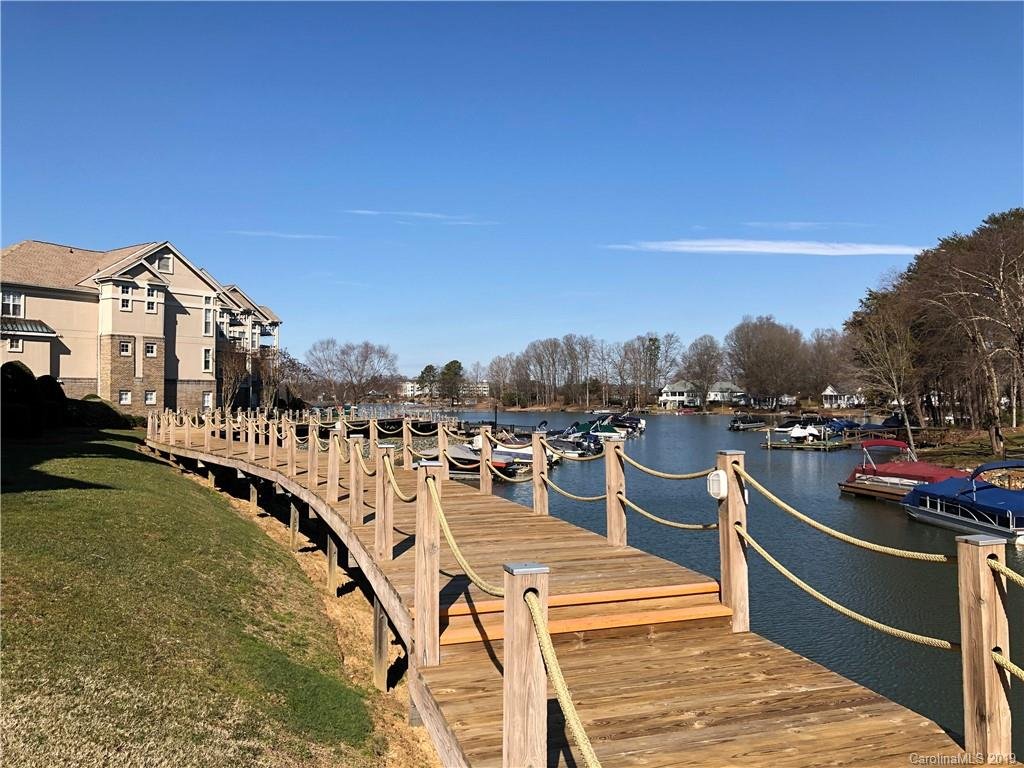 103 Pier 33 Drive 216