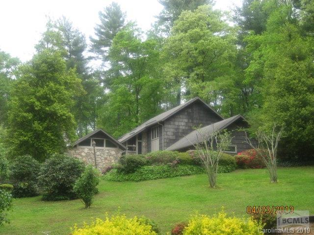 2851 Ramblewoods Drive