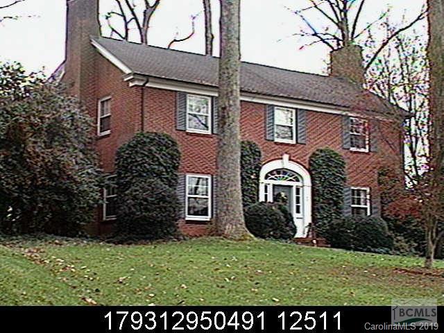 105 Montrose Street