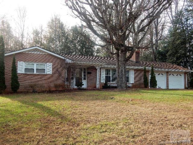 202 Woodlawn Drive