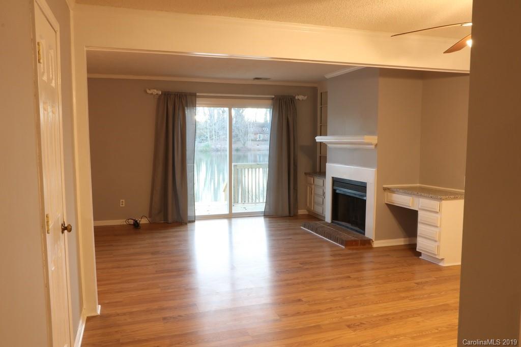 5120 Fair Wind Lane