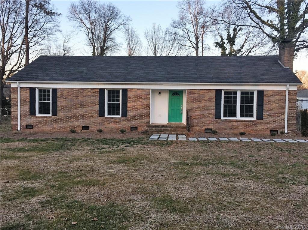 2028 Hempstead Road