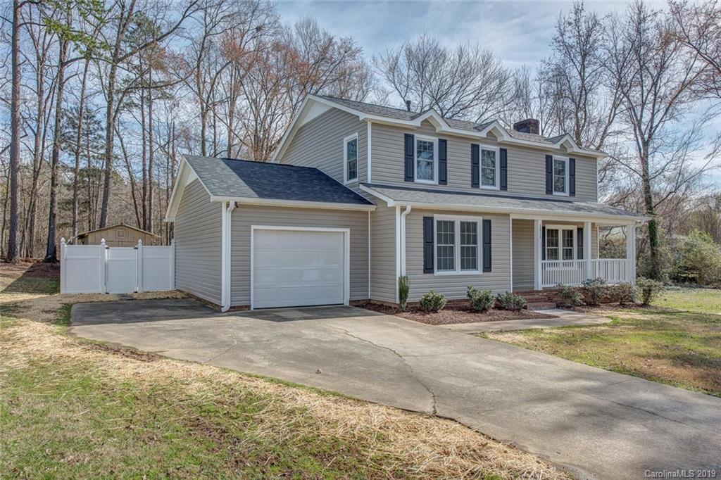 1371 Abbey Place Drive