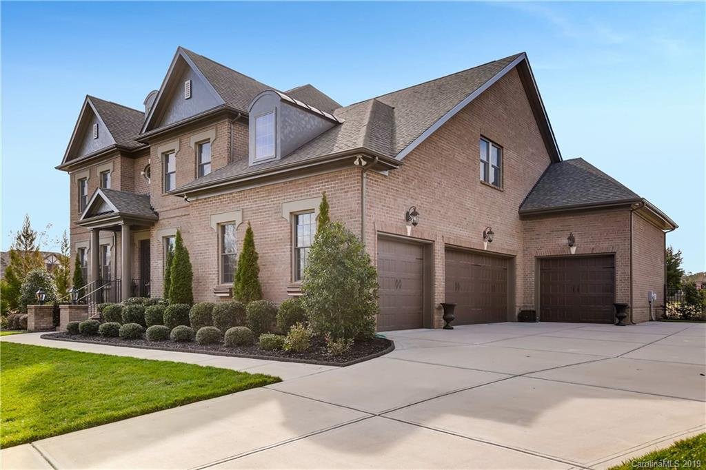 3004 Capullo Court