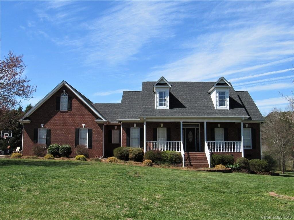 1419 Tamarack Drive
