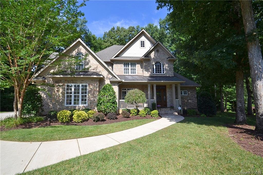 6517 Robin Hollow Drive