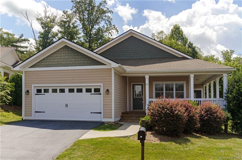 32 White Fox Drive