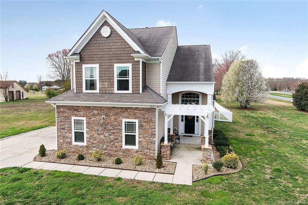 124 Settlers Grove Lane