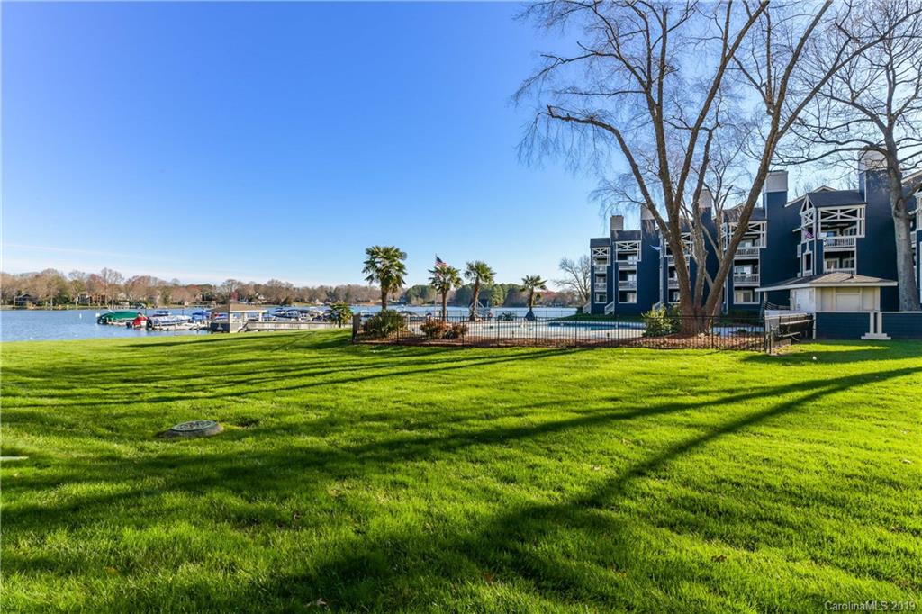 2121 Regatta Lane 109