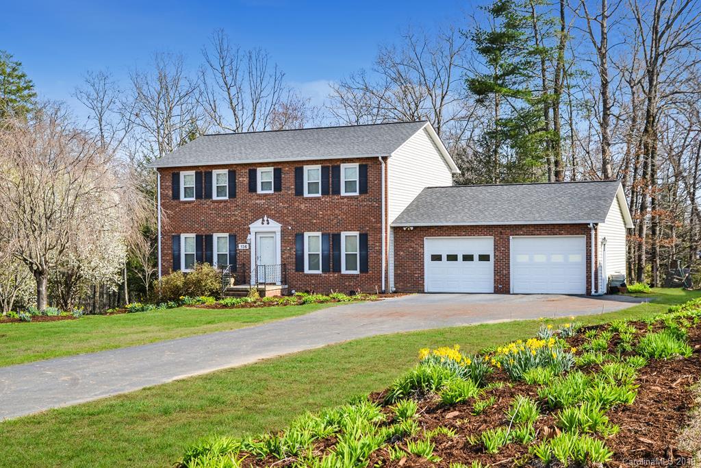 136 Lakeside Drive