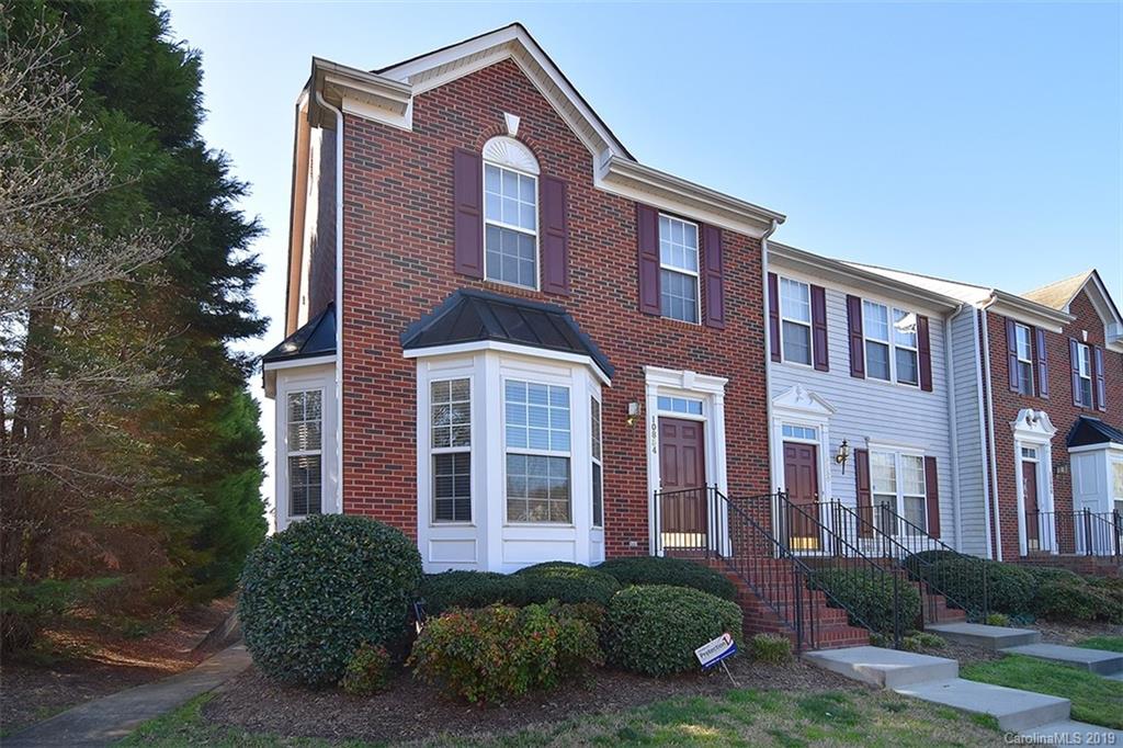 10854 Garden Oaks Lane