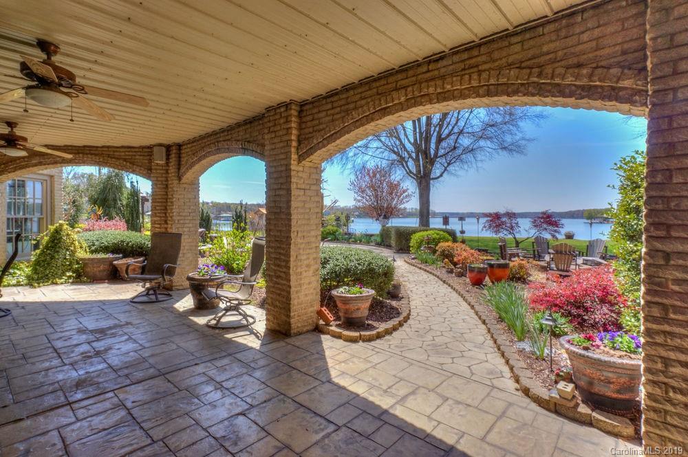 2709 Westview Drive