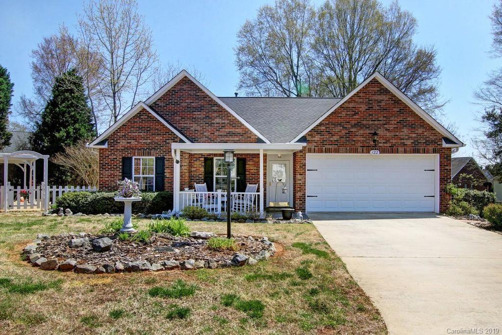 122 Yorkshire Drive