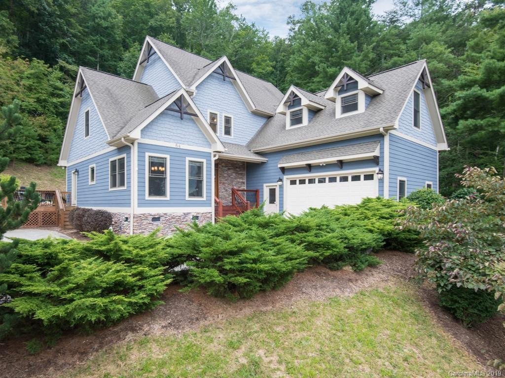 64 Village Pointe Lane