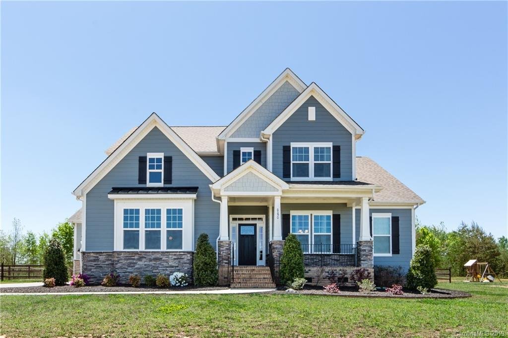 6390 Willow Farm Drive