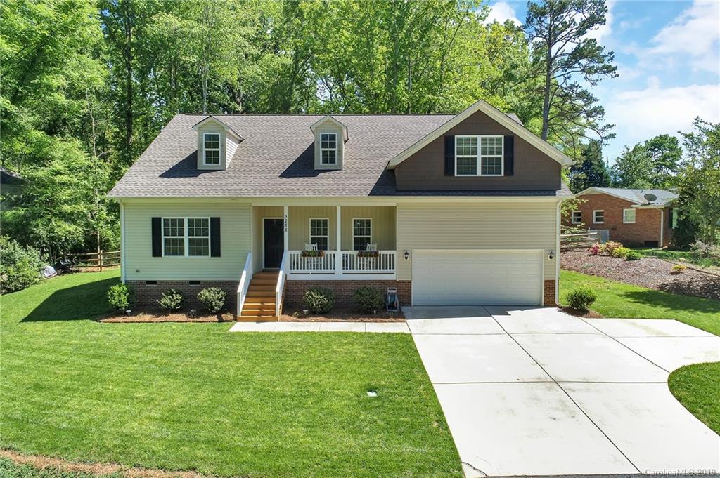 3288 Tanglewood Drive