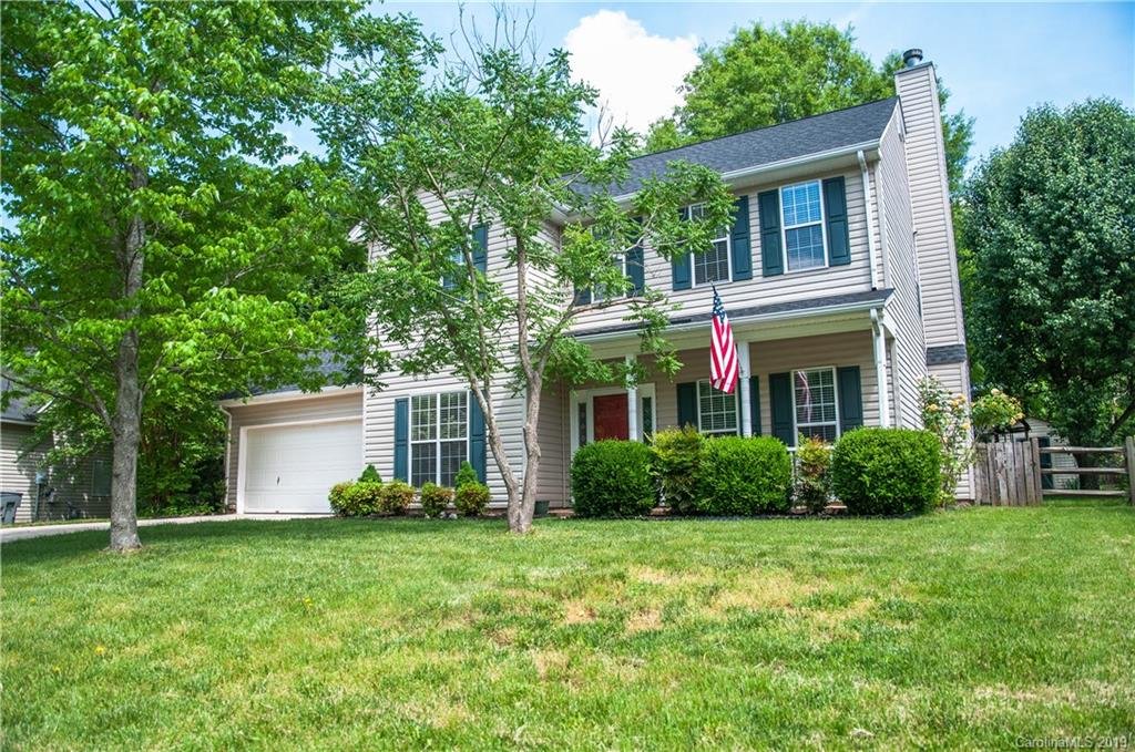 3873 Longwood Drive