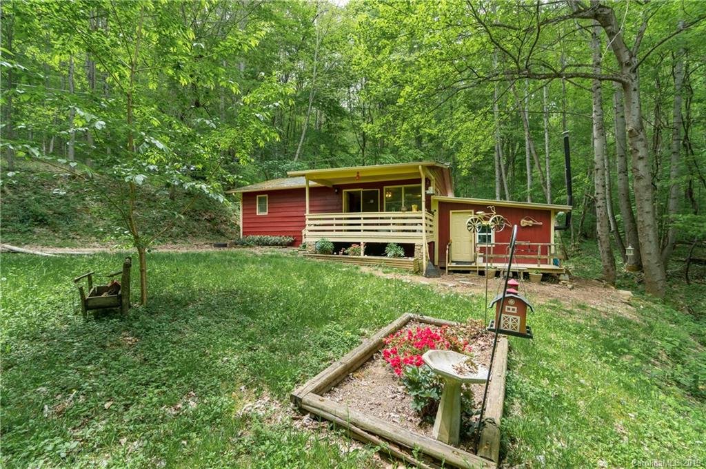 620 Apple Creek Road