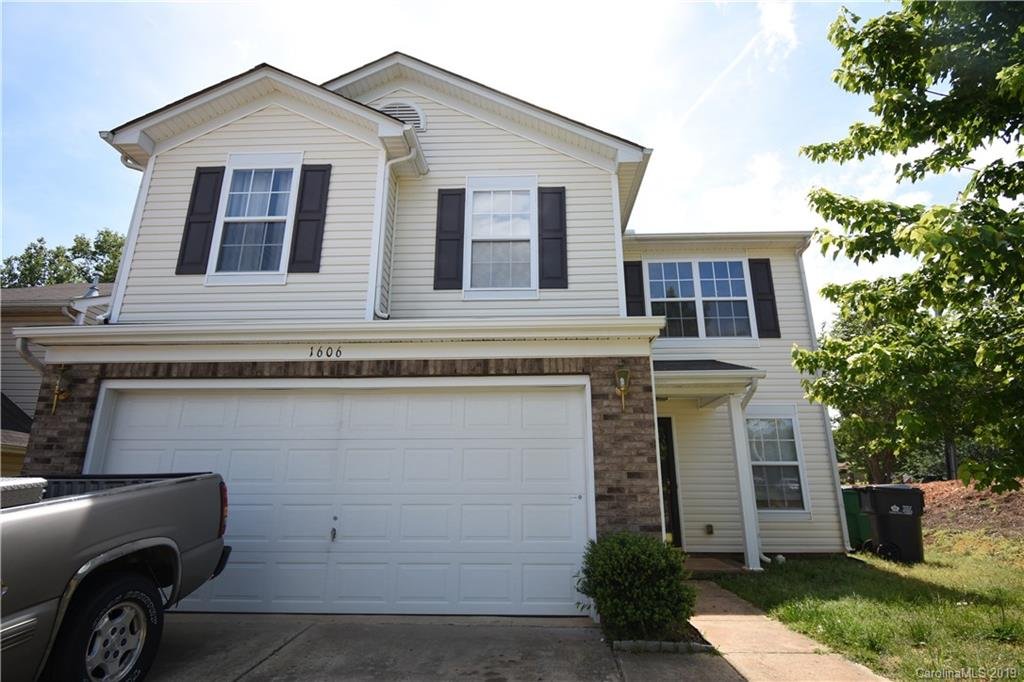 1606 Red Robin Lane