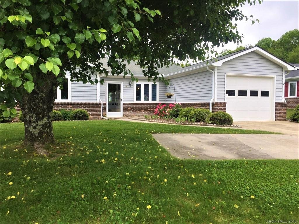 141 Derbyshire Drive