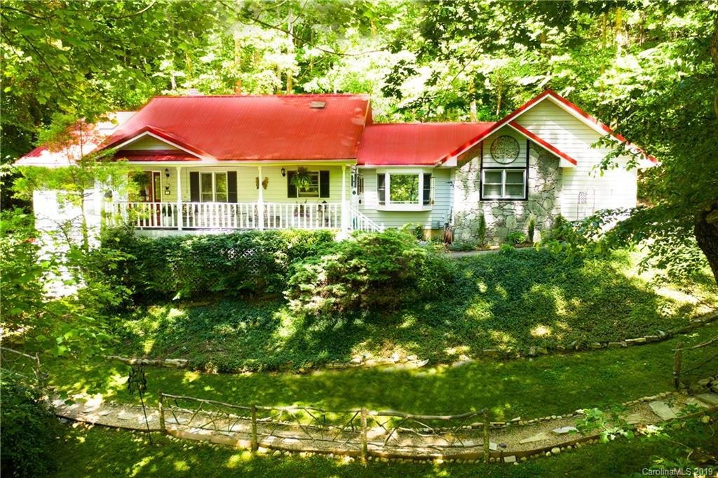 130 Churchill Downs Drive