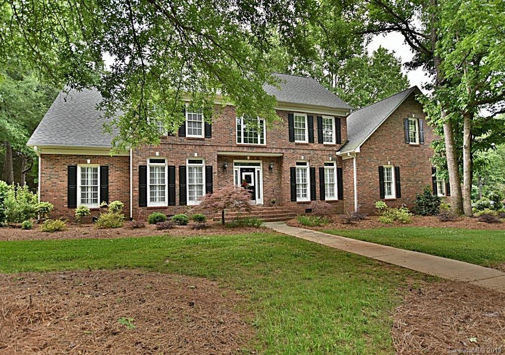 2067 Cavendale Drive