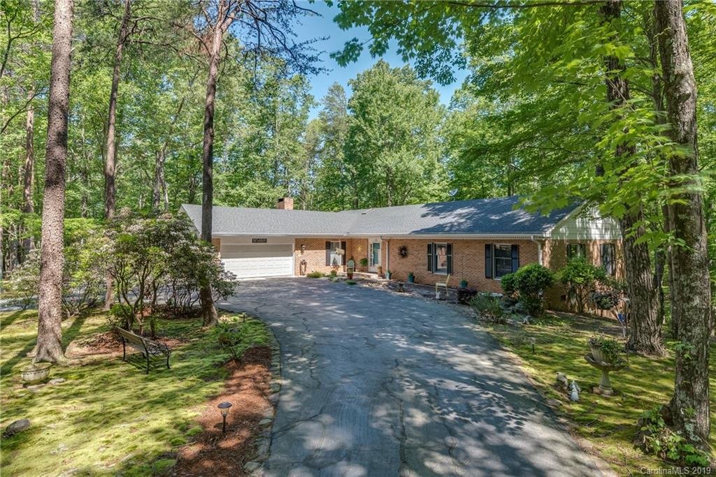 130 Pine Lane