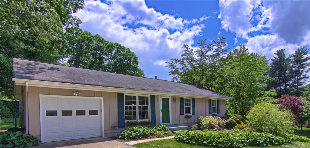 7 Glen Valley Drive