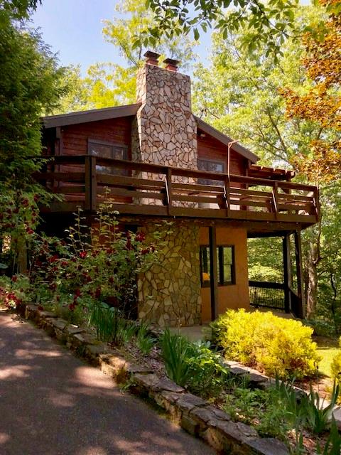 551 Linville Drive