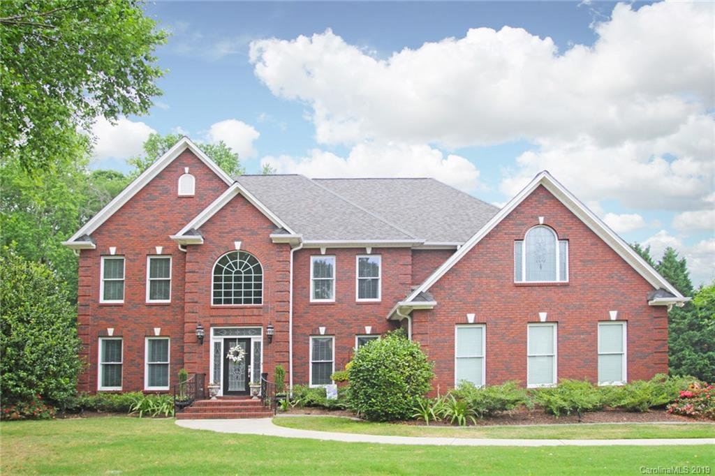 2004 Ashworth Drive