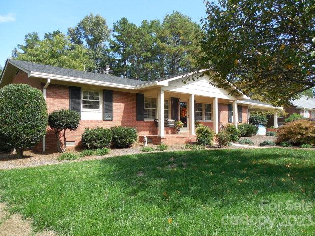 150 Greenway Drive