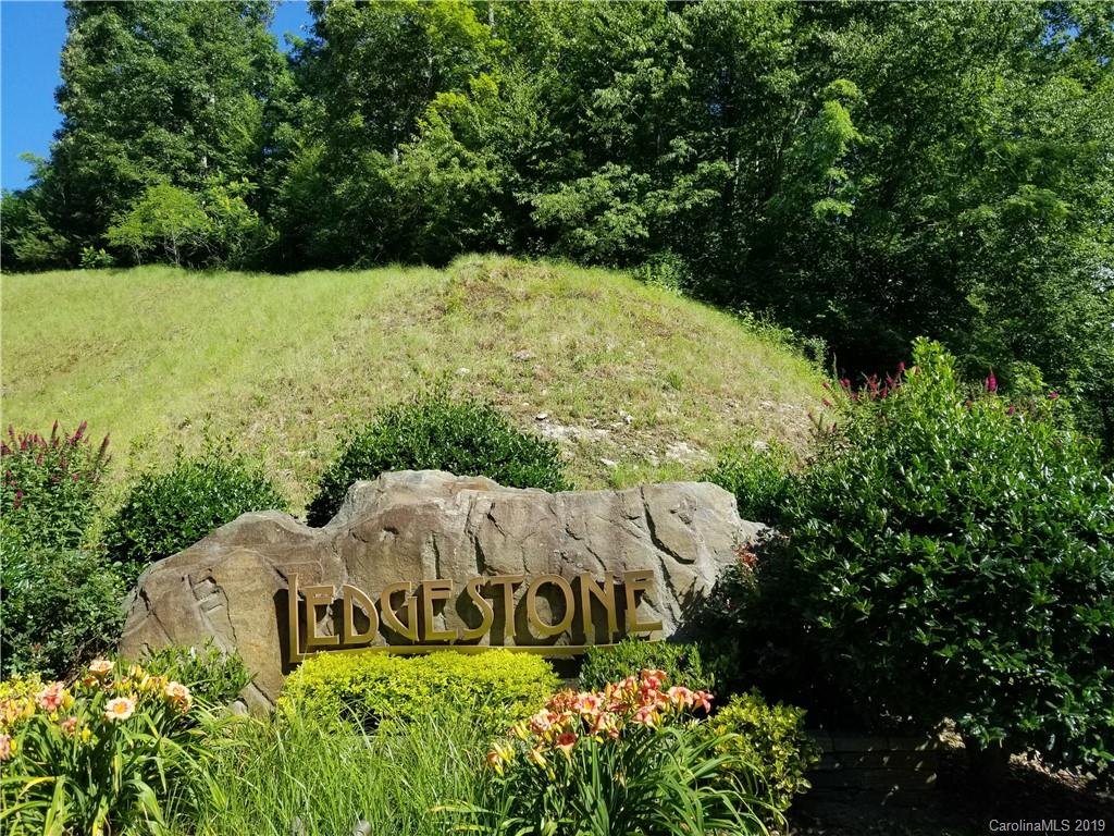3 Ledgestone Drive