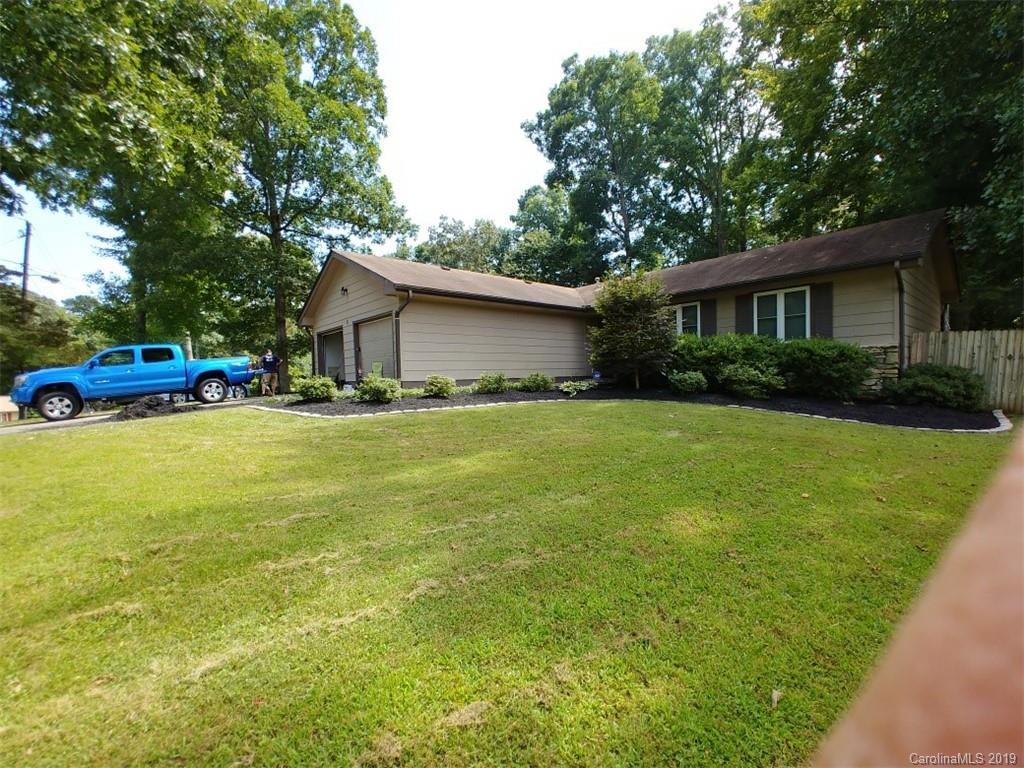 2 Springside Drive
