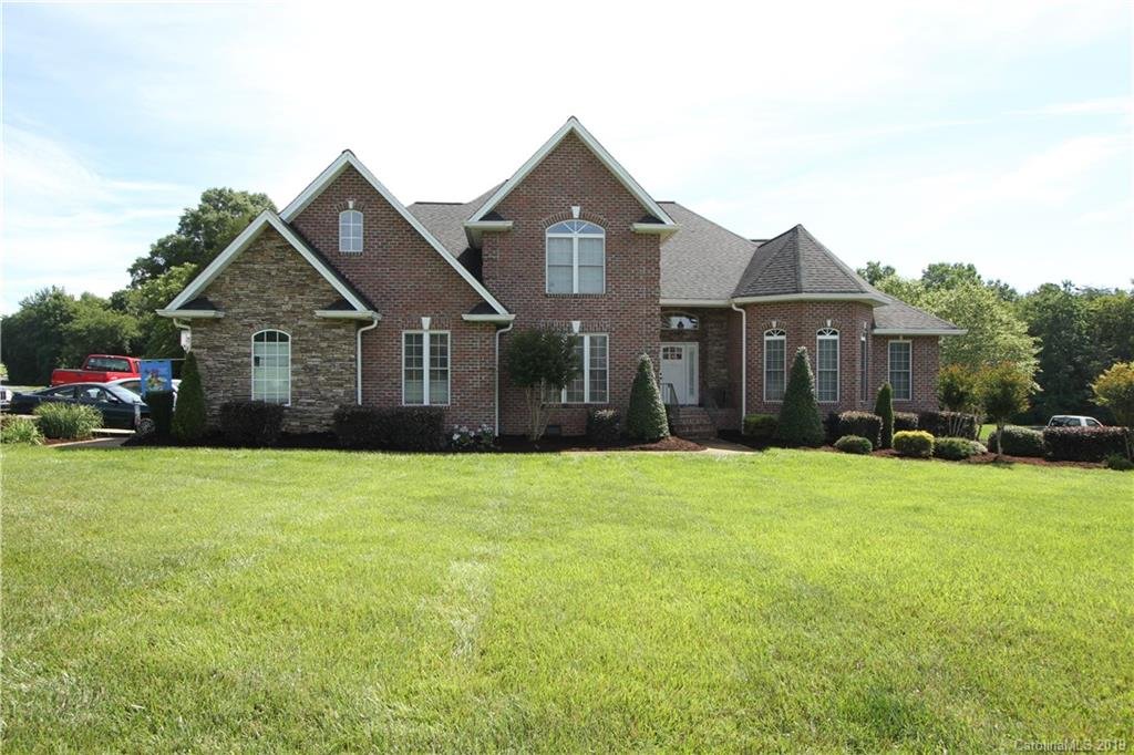 203 Cross Creek Drive