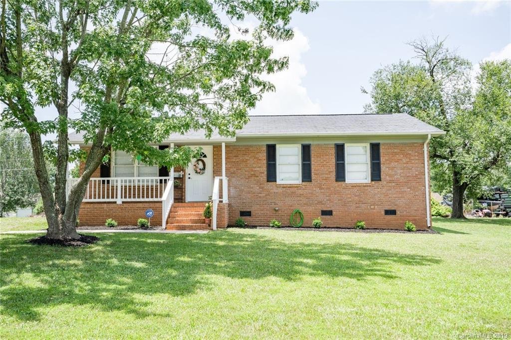 710 Edgehill Drive