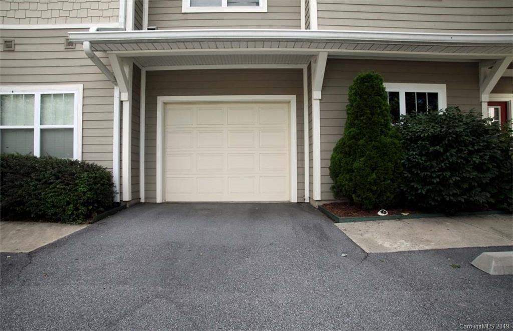65 Foxden Drive