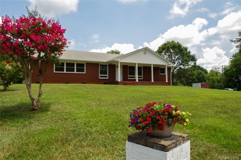 1718 Rozwood Drive