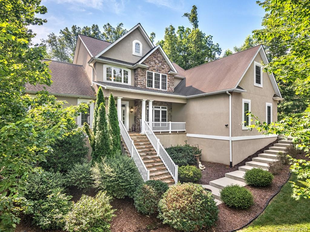 32 Mountain Shadows Drive