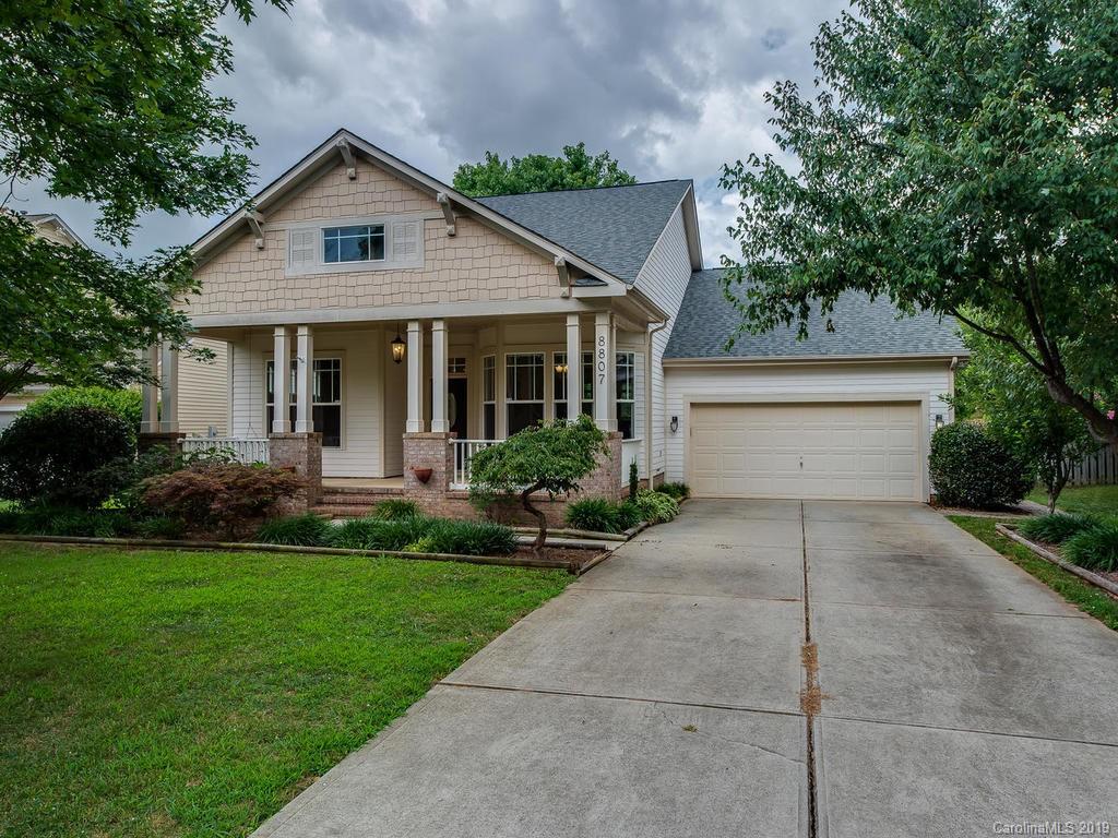8807 Blakeney Drive