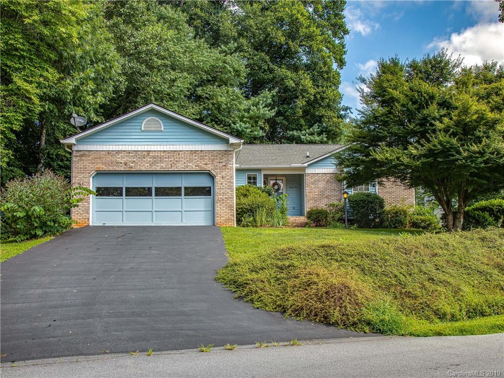 33 St Andrews Drive