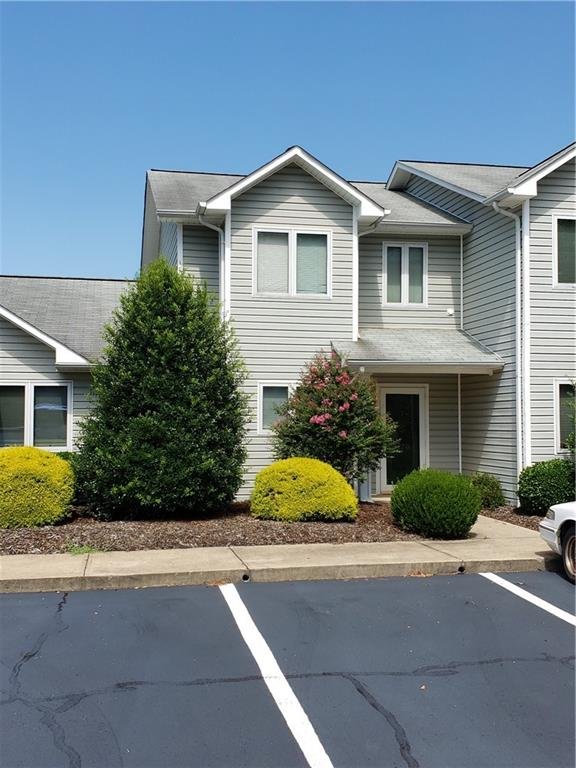 3370 White Oak Court E-2